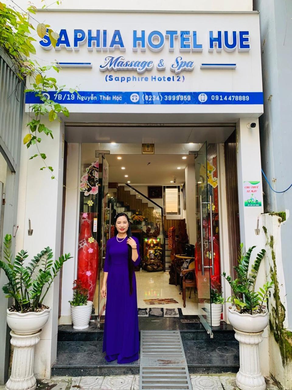 Sapphire Hotel Hue Bagian luar foto