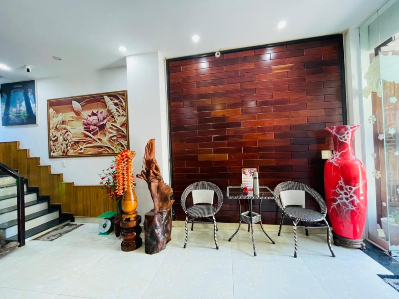 Sapphire Hotel Hue Bagian luar foto