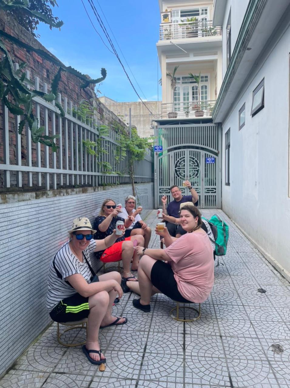 Sapphire Hotel Hue Bagian luar foto