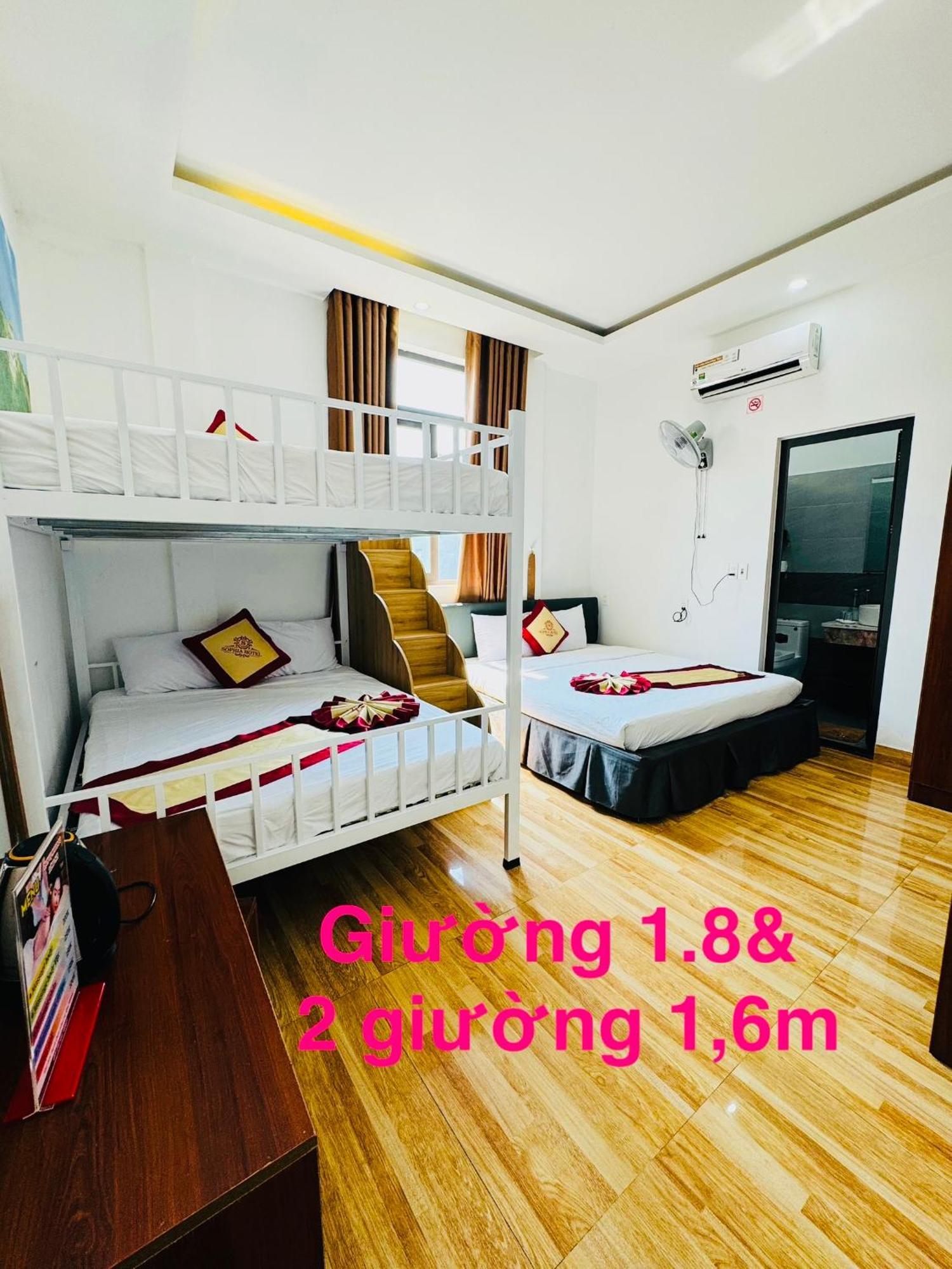 Sapphire Hotel Hue Bagian luar foto